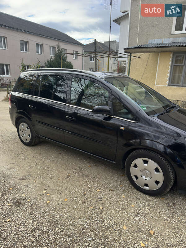 Минивэн Opel Zafira 2005 в Збараже