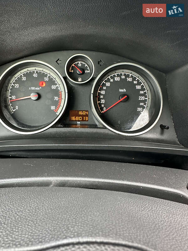 Минивэн Opel Zafira 2005 в Збараже