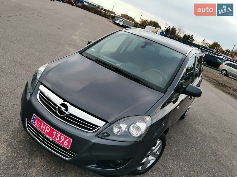 Мінівен Opel Zafira 2012 в Білій Церкві