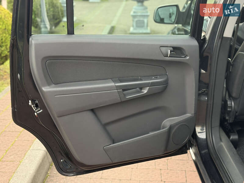 Минивэн Opel Zafira 2014 в Стрые