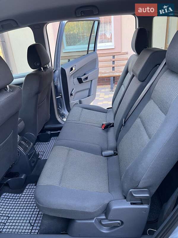 Мінівен Opel Zafira 2010 в Луцьку фото 37 Мінівен Opel Zafira 2010 в Луцьку