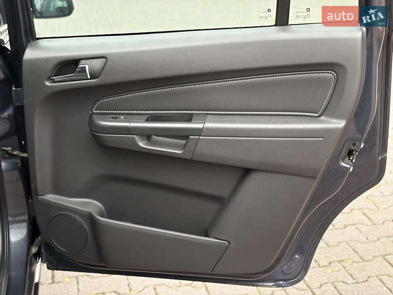 Минивэн Opel Zafira 2008 в Миргороде фото 30 Минивэн Opel Zafira 2008 в Миргороде