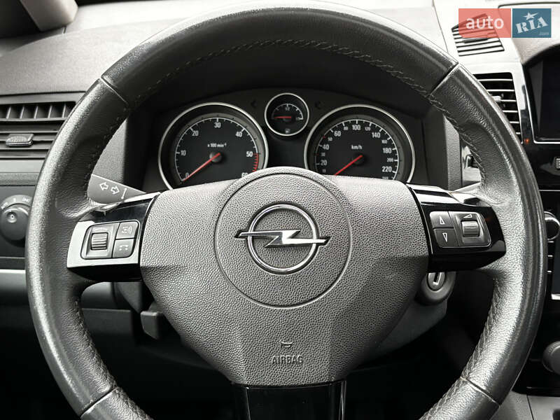Минивэн Opel Zafira 2008 в Миргороде фото 45 Минивэн Opel Zafira 2008 в Миргороде