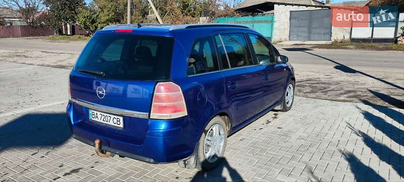 Минивэн Opel Zafira 2005 в Новоукраинке фото 39 Минивэн Opel Zafira 2005 в Новоукраинке