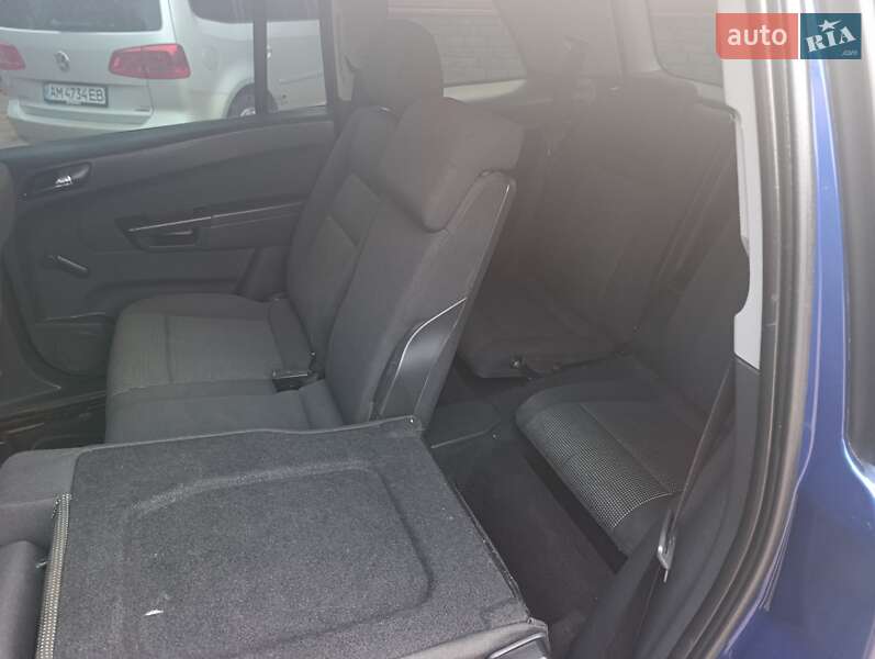 Мінівен Opel Zafira 2006 в Звягелі