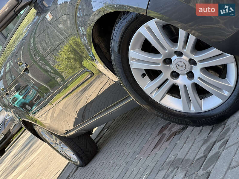 Минивэн Opel Zafira 2012 в Львове фото 16 Минивэн Opel Zafira 2012 в Львове