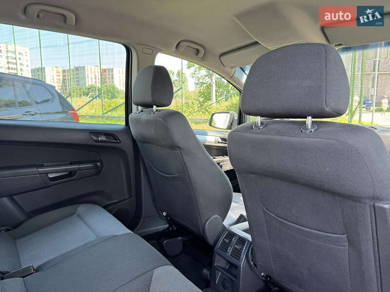 Минивэн Opel Zafira 2012 в Львове фото 46 Минивэн Opel Zafira 2012 в Львове