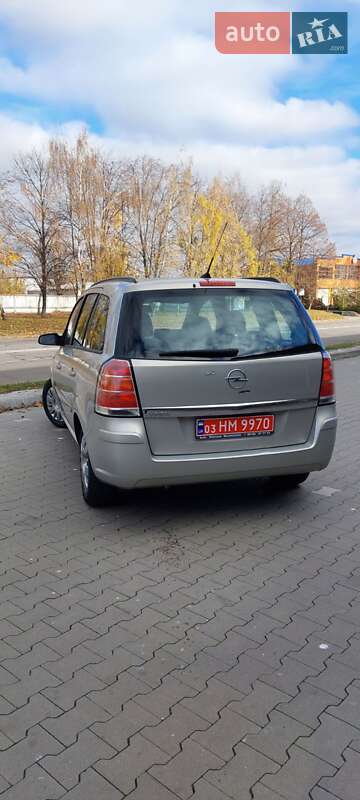 Минивэн Opel Zafira 2007 в Белой Церкви