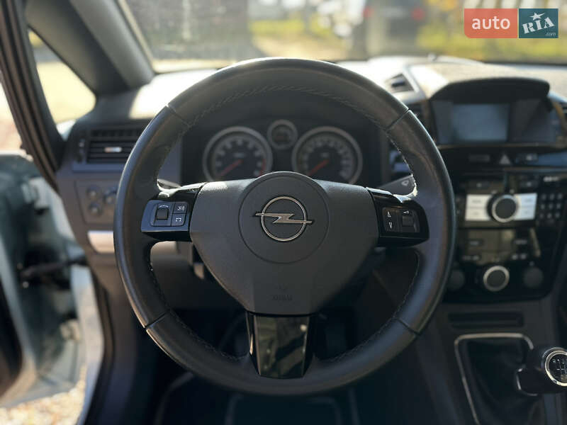 Мінівен Opel Zafira 2009 в Вінниці