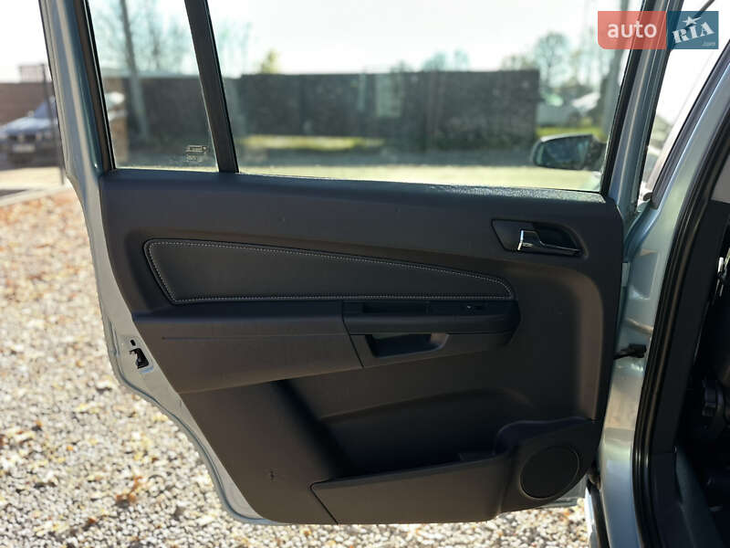 Мінівен Opel Zafira 2009 в Вінниці