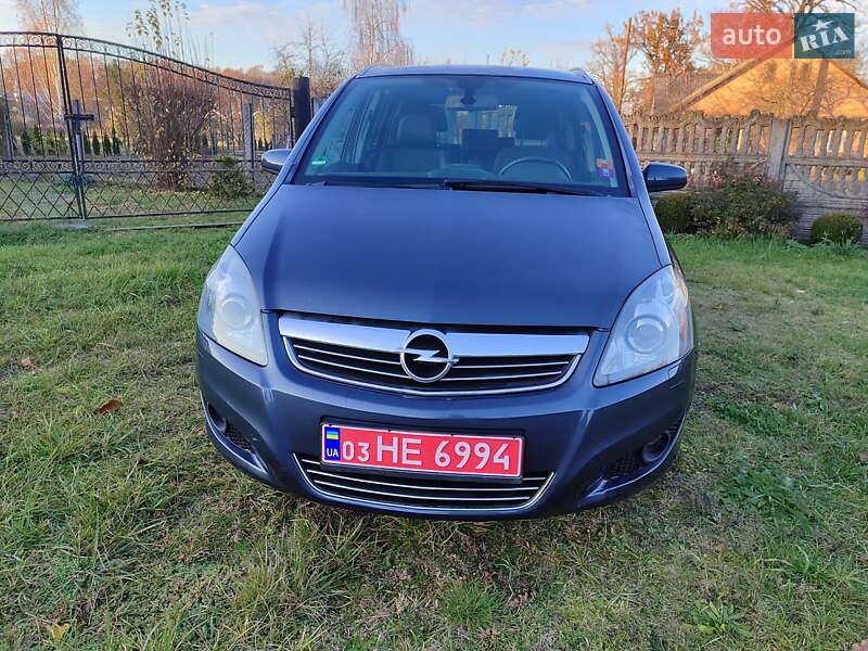 Минивэн Opel Zafira 2009 в Клевани фото 26 Минивэн Opel Zafira 2009 в Клевани