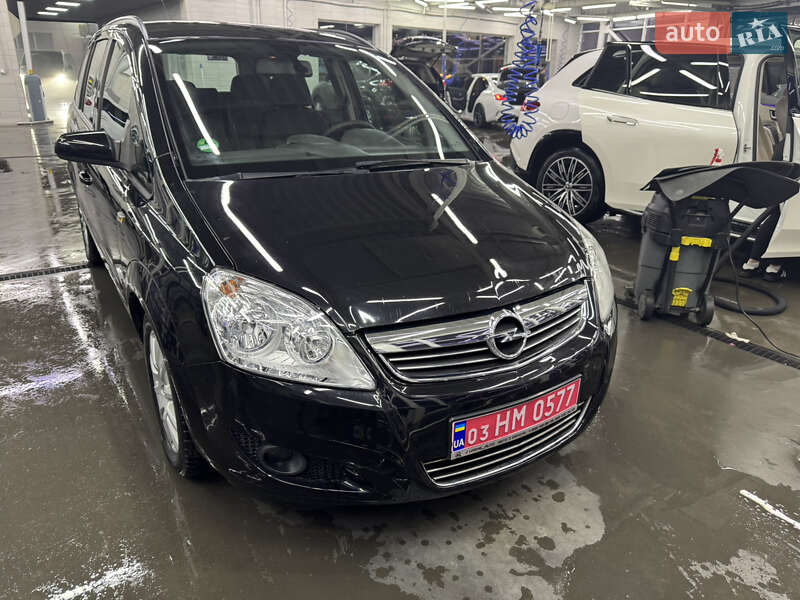 Минивэн Opel Zafira 2009 в Луцке фото 10 Минивэн Opel Zafira 2009 в Луцке