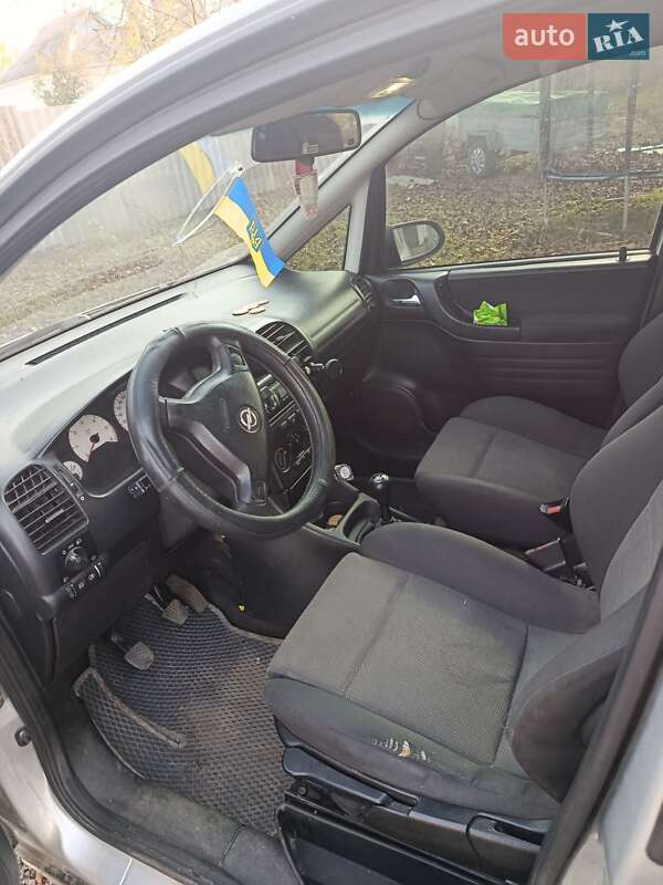 Минивэн Opel Zafira 2000 в Киеве фото 2 Минивэн Opel Zafira 2000 в Киеве