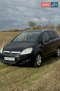 Минивэн Opel Zafira 2008 в Нововолынске