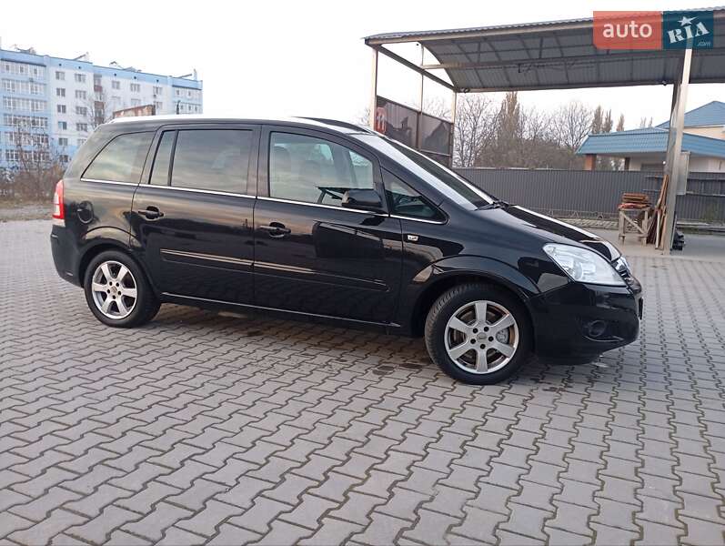 Мінівен Opel Zafira 2008 в Кам'янець-Подільському