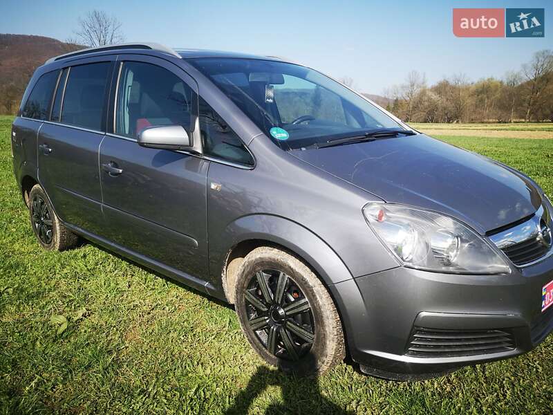 Мінівен Opel Zafira 2006 в Коломиї