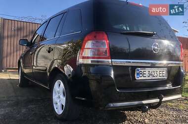 Минивэн Opel Zafira 2011 в Вознесенске