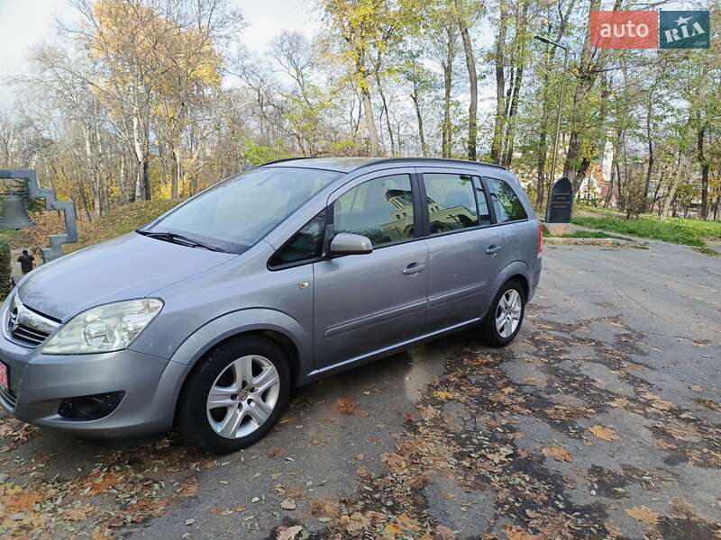 Мінівен Opel Zafira 2009 в Києві фото 8 Мінівен Opel Zafira 2009 в Києві