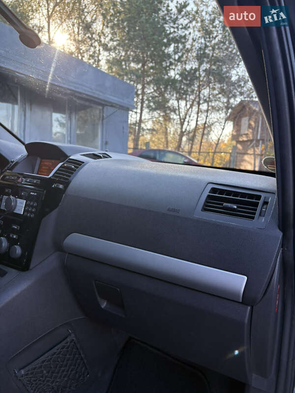 Минивэн Opel Zafira 2010 в Белой Церкви фото 57 Минивэн Opel Zafira 2010 в Белой Церкви