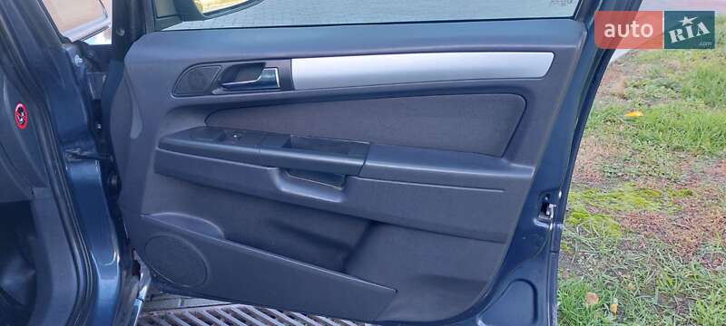 Мінівен Opel Zafira 2010 в Білій Церкві фото 45 Мінівен Opel Zafira 2010 в Білій Церкві