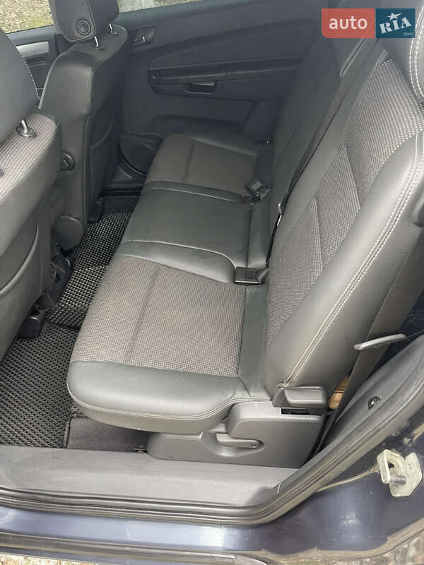 Минивэн Opel Zafira 2007 в Конотопе