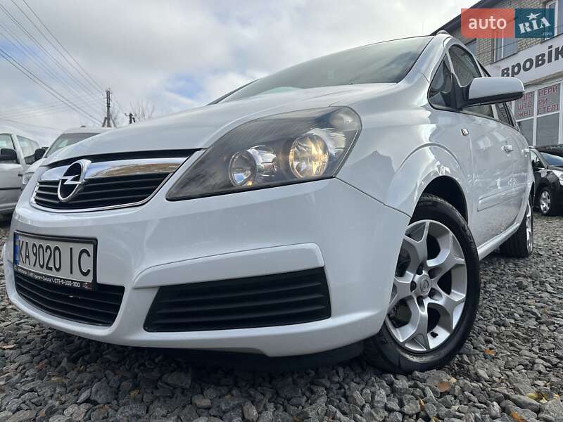 Мінівен Opel Zafira 2006 в Смілі
