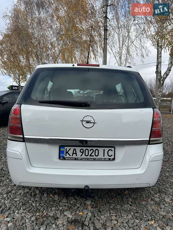 Мінівен Opel Zafira 2006 в Смілі