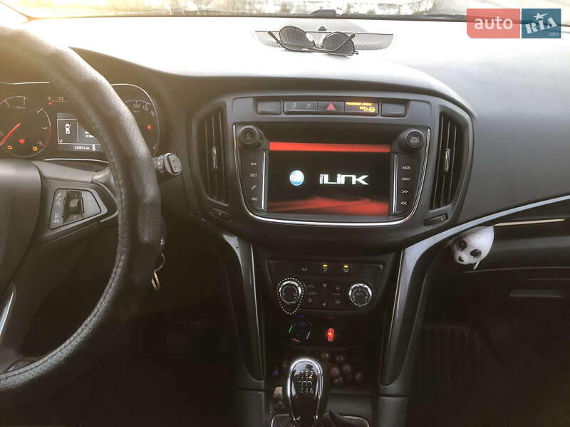 Минивэн Opel Zafira 2017 в Киеве