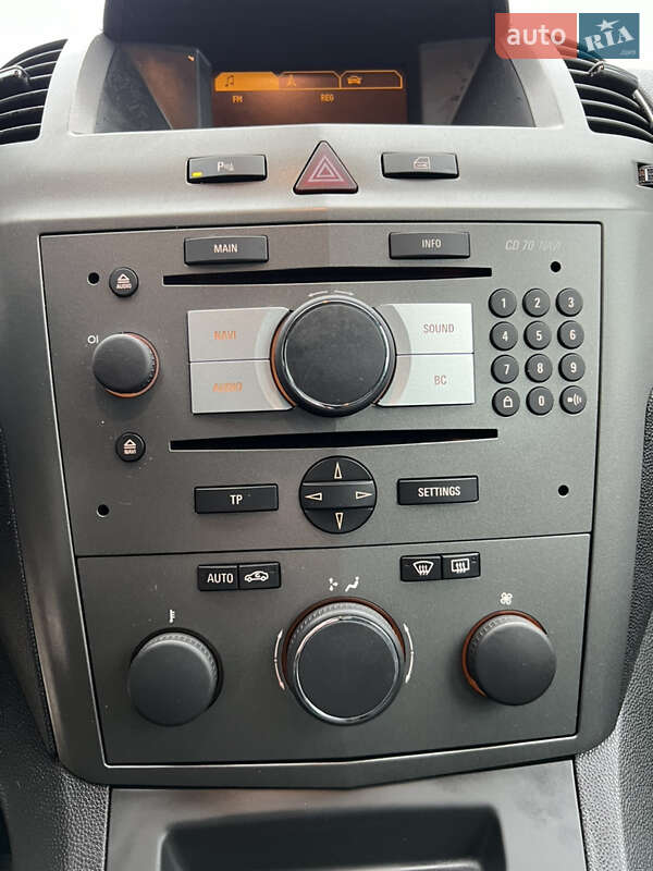 Минивэн Opel Zafira 2007 в Виннице