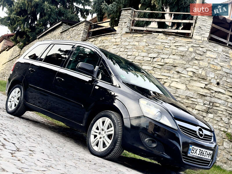 Минивэн Opel Zafira 2009 в Каменец-Подольском