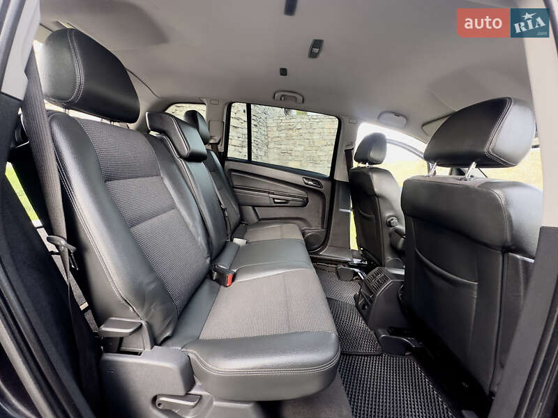 Минивэн Opel Zafira 2009 в Каменец-Подольском