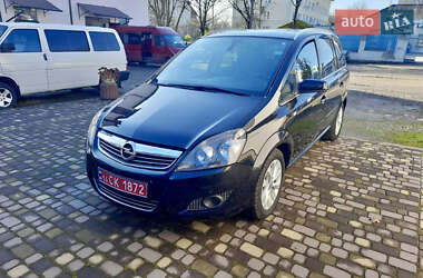 Минивэн Opel Zafira 2014 в Калуше