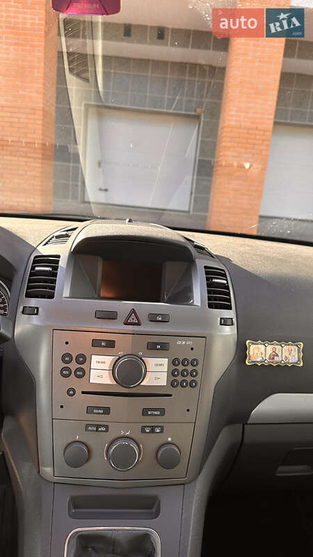 Минивэн Opel Zafira 2007 в Белой Церкви