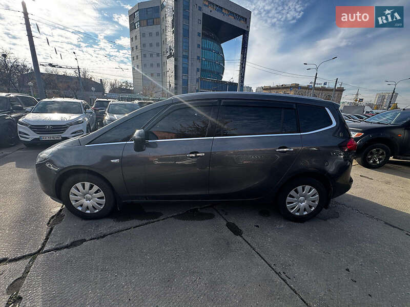 Минивэн Opel Zafira 2012 в Харькове
