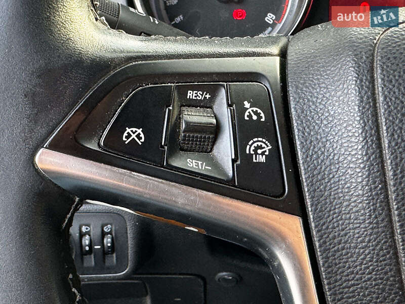 Минивэн Opel Zafira 2012 в Харькове