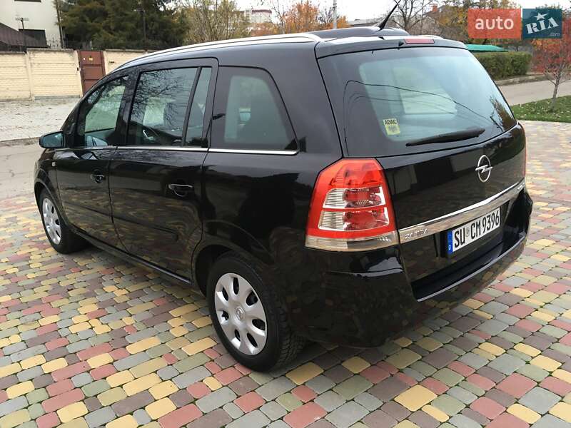 Минивэн Opel Zafira 2009 в Харькове