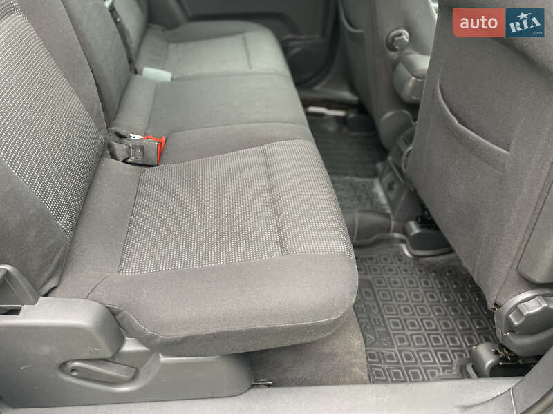 Минивэн Opel Zafira 2008 в Староконстантинове