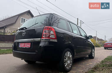 Минивэн Opel Zafira 2010 в Борисполе
