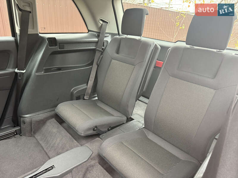 Минивэн Opel Zafira 2010 в Борисполе