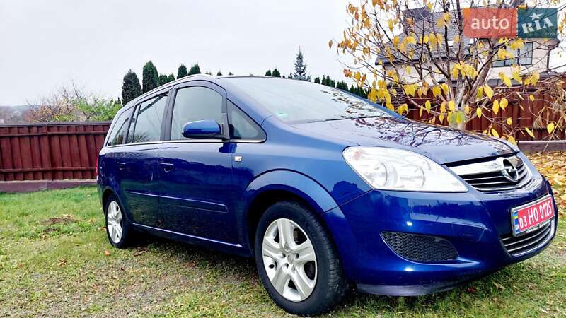 Минивэн Opel Zafira 2009 в Ровно фото 9 Минивэн Opel Zafira 2009 в Ровно