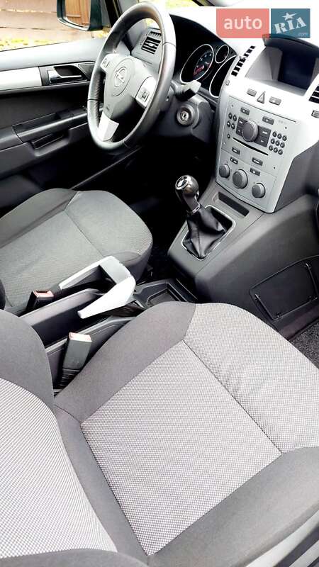 Минивэн Opel Zafira 2009 в Ровно фото 22 Минивэн Opel Zafira 2009 в Ровно