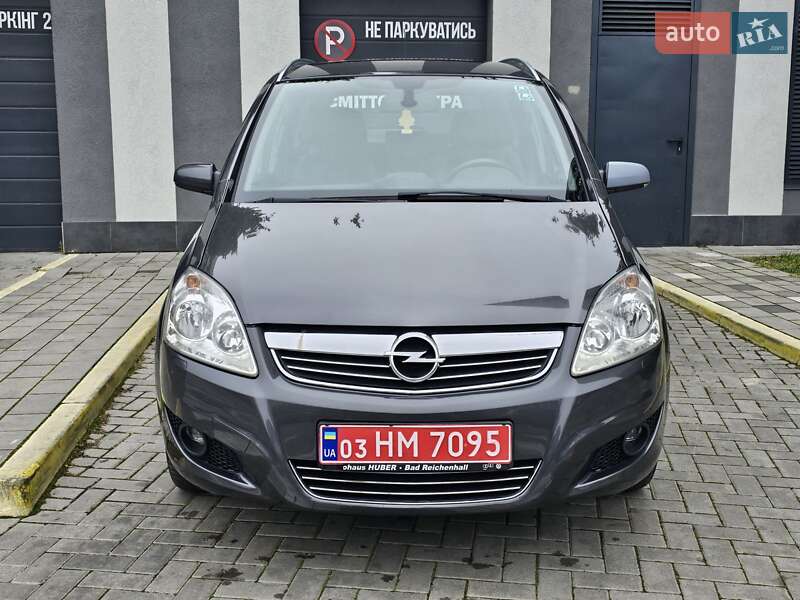 Минивэн Opel Zafira 2009 в Львове