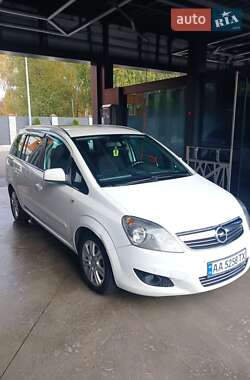 Минивэн Opel Zafira 2012 в Черкассах