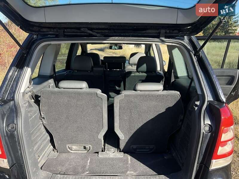 Минивэн Opel Zafira 2008 в Самборе