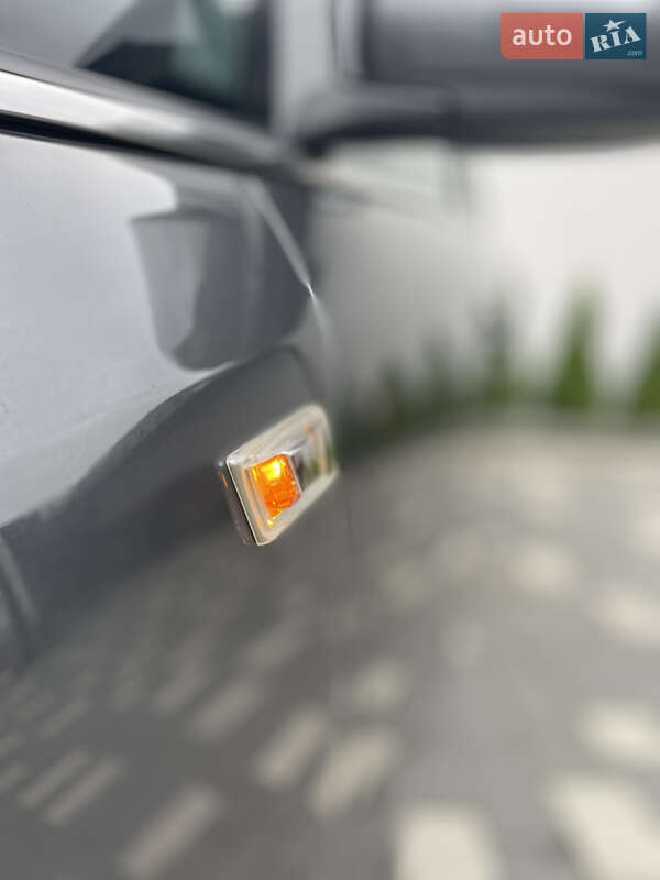 Мінівен Opel Zafira 2011 в Дрогобичі