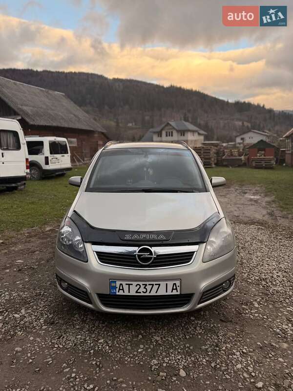 Минивэн Opel Zafira 2005 в Яремче фото 4 Минивэн Opel Zafira 2005 в Яремче