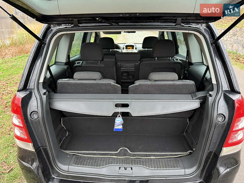 Мінівен Opel Zafira 2008 в Білій Церкві