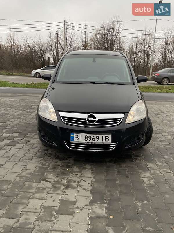 Минивэн Opel Zafira 2008 в Полтаве фото 3 Минивэн Opel Zafira 2008 в Полтаве