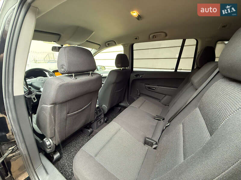 Минивэн Opel Zafira 2007 в Могилев-Подольске фото 13 Минивэн Opel Zafira 2007 в Могилев-Подольске