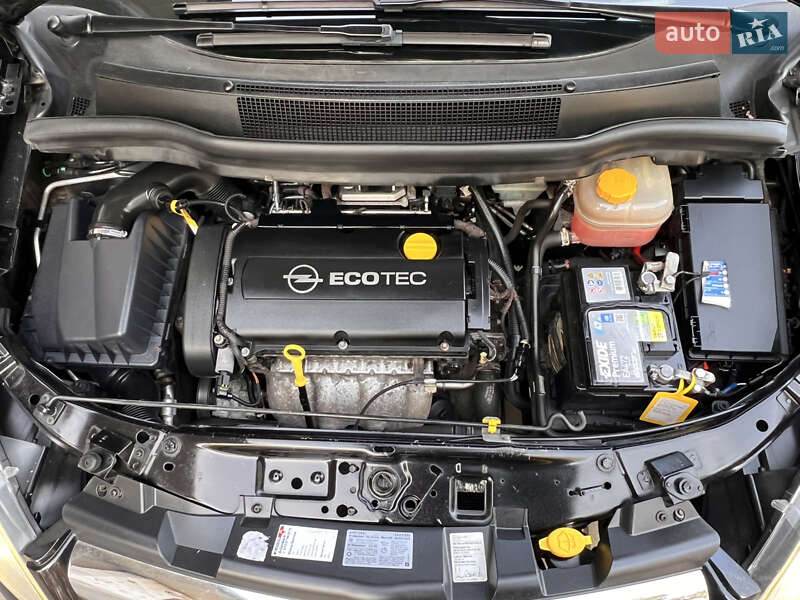 Мінівен Opel Zafira 2008 в Луцьку